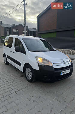 Минивэн Citroen Berlingo 2011 в 
