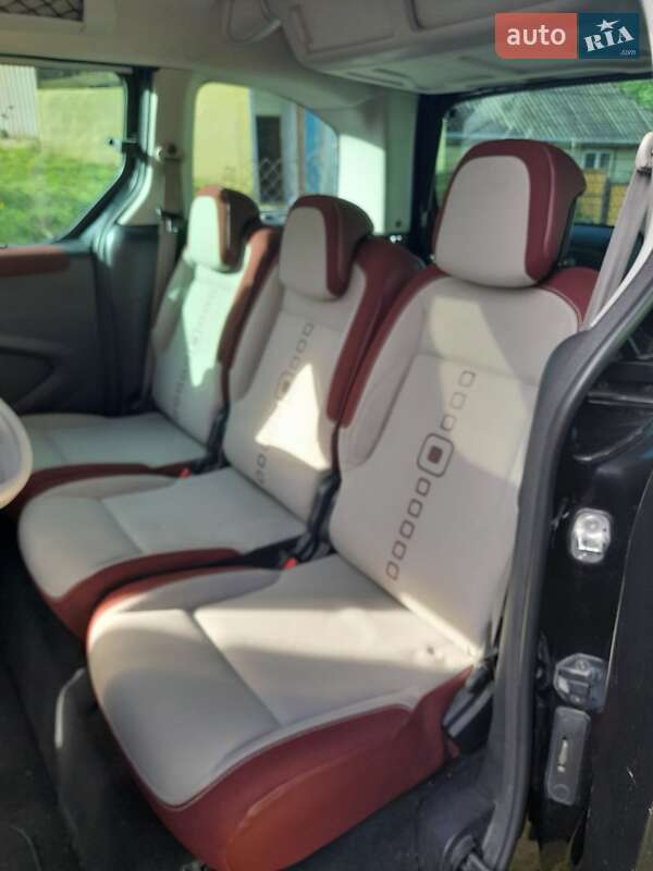 Мінівен Citroen Berlingo 2010 в Чернівцях