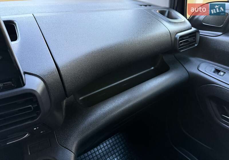 Минивэн Citroen Berlingo 2022 в Львове