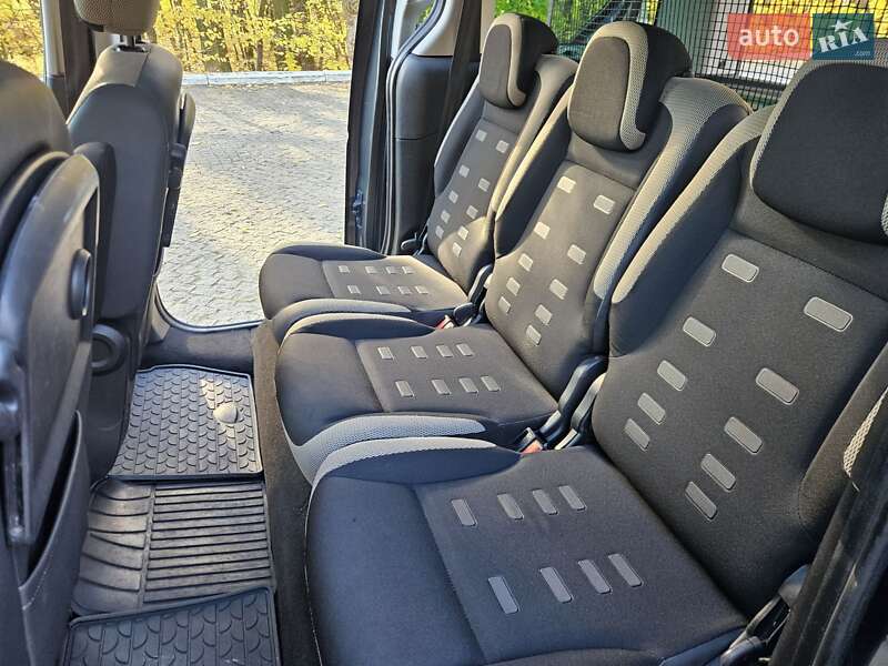 Мінівен Citroen Berlingo 2015 в Чернівцях