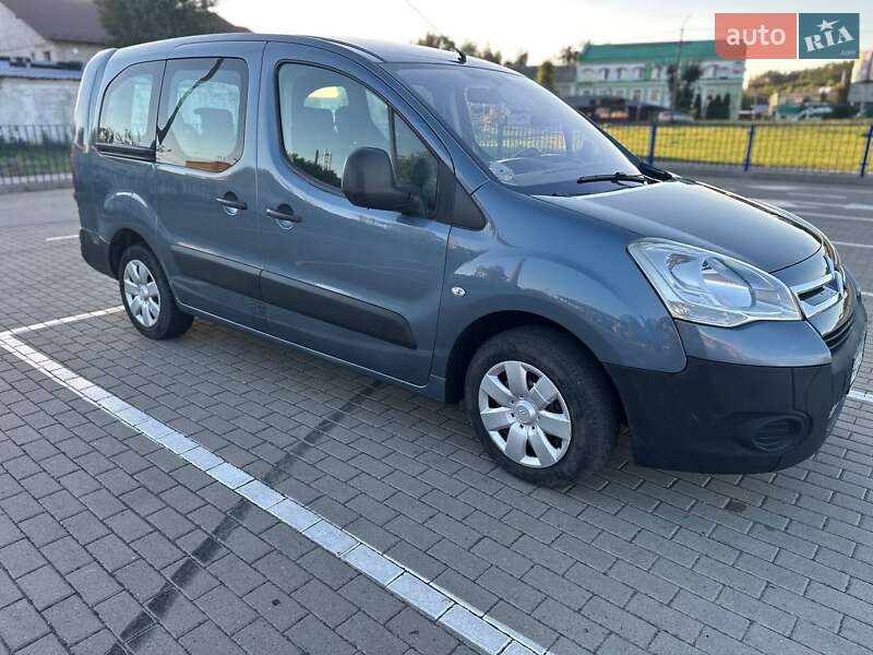 Мінівен Citroen Berlingo 2008 в Нововолинську