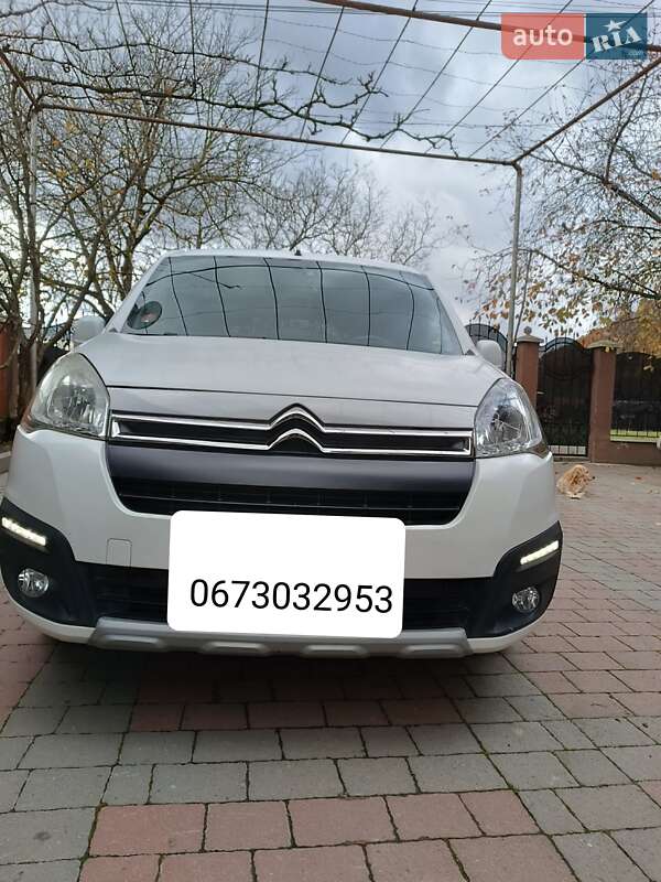 Мінівен Citroen Berlingo 2015 в Хусті фото 16 Мінівен Citroen Berlingo 2015 в Хусті