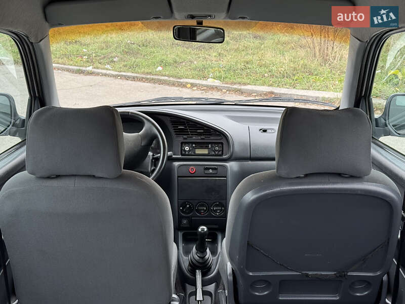 Мінівен Citroen Berlingo 2000 в Бердичеві фото 10 Мінівен Citroen Berlingo 2000 в Бердичеві