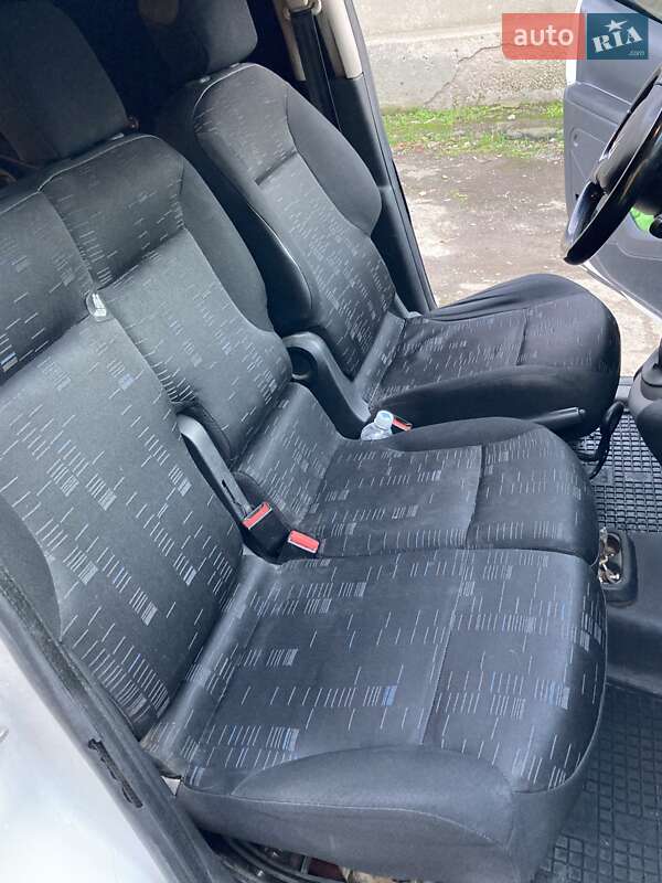 Вантажний фургон Citroen Berlingo 2010 в Одесі фото 10 Вантажний фургон Citroen Berlingo 2010 в Одесі