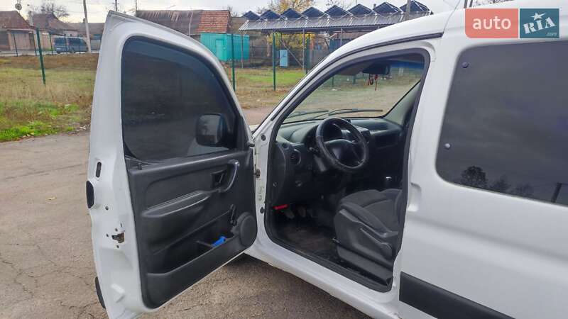 Мінівен Citroen Berlingo 2005 в Кривому Розі фото 8 Мінівен Citroen Berlingo 2005 в Кривому Розі