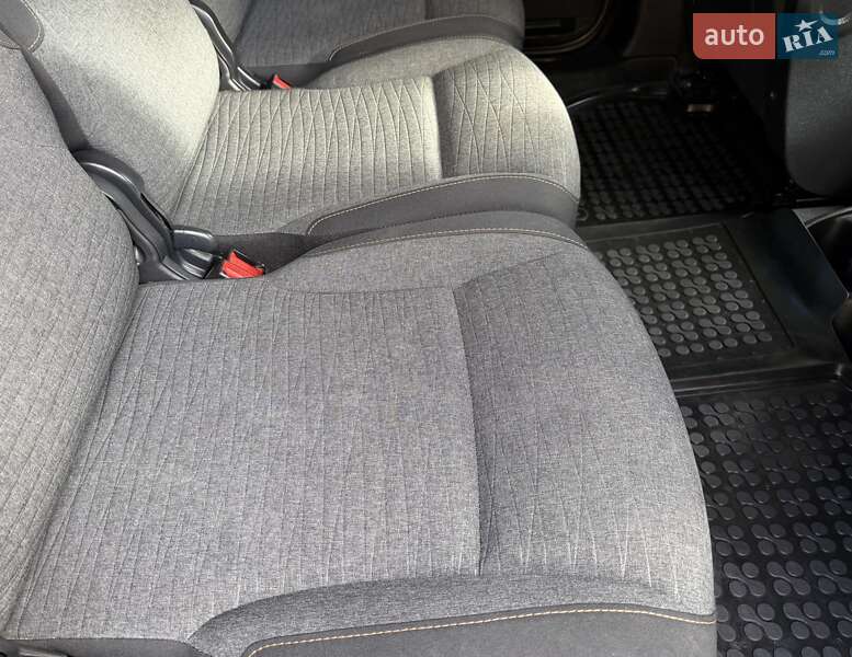 Минивэн Citroen Berlingo 2017 в Львове фото 153 Минивэн Citroen Berlingo 2017 в Львове