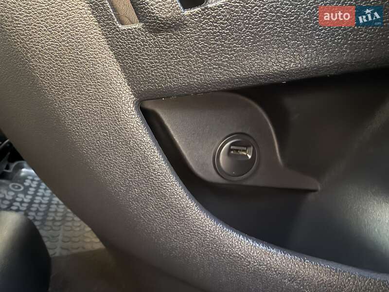 Минивэн Citroen Berlingo 2017 в Львове фото 176 Минивэн Citroen Berlingo 2017 в Львове