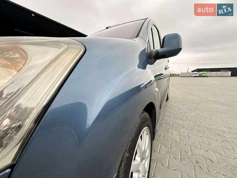 Мінівен Citroen Berlingo 2009 в Житомирі