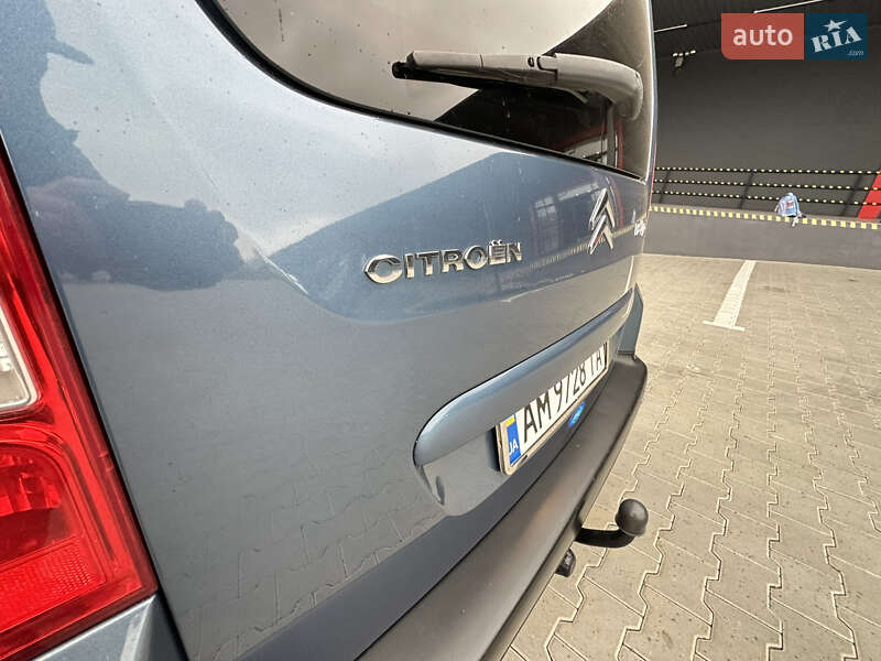 Мінівен Citroen Berlingo 2009 в Житомирі