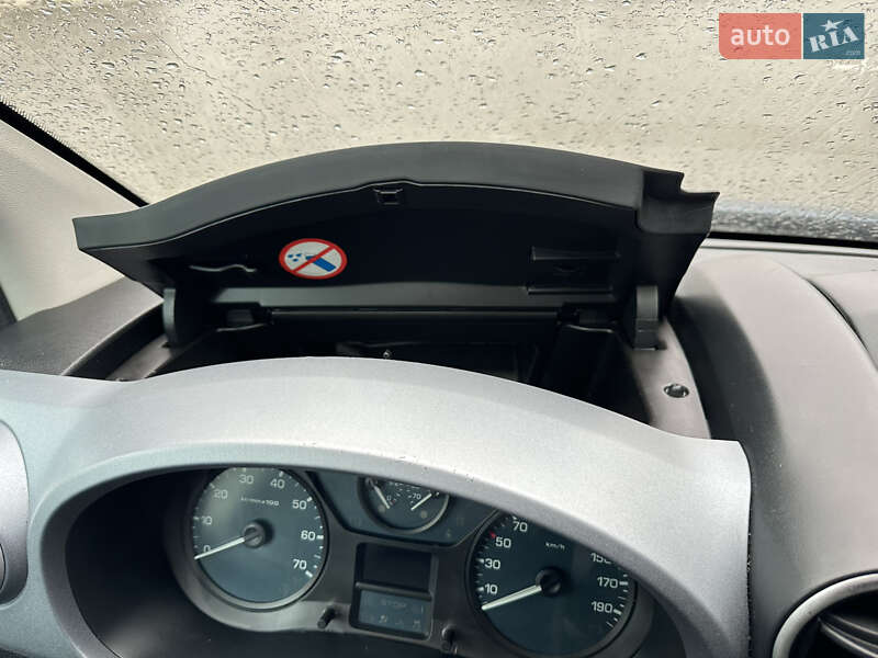 Мінівен Citroen Berlingo 2009 в Житомирі