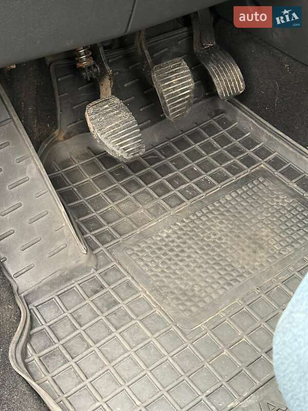 Мінівен Citroen Berlingo 2012 в Києві фото 34 Мінівен Citroen Berlingo 2012 в Києві