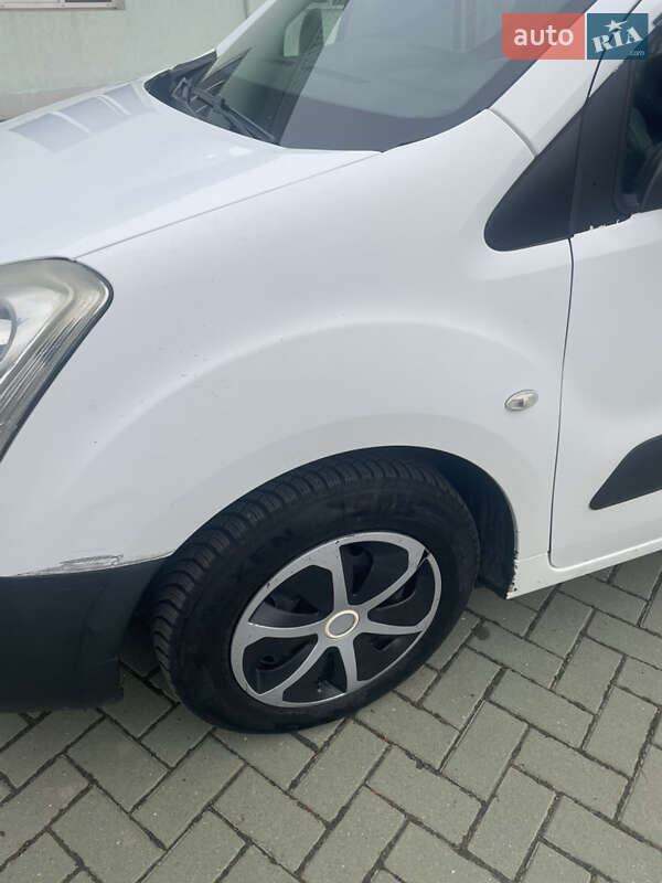 Минивэн Citroen Berlingo 2009 в Могилев-Подольске