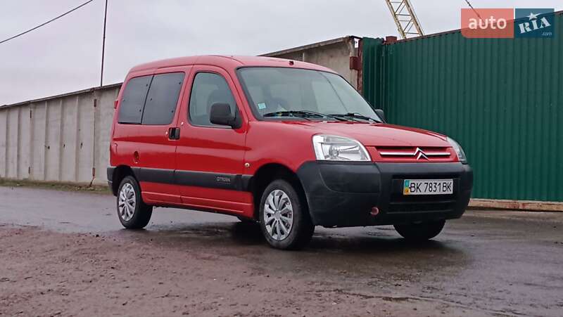 Минивэн Citroen Berlingo 2008 в Сарнах фото Минивэн Citroen Berlingo 2008 в Сарнах