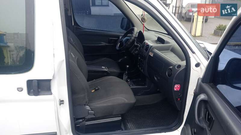 Минивэн Citroen Berlingo 2006 в Хмельницком
