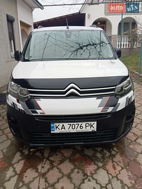 Мінівен Citroen Berlingo 2023 в Ужгороді фото 5 Мінівен Citroen Berlingo 2023 в Ужгороді