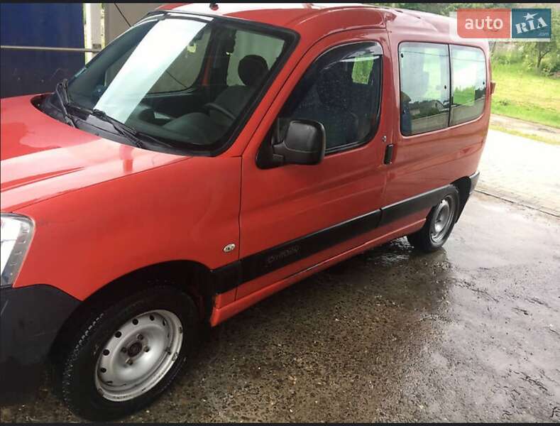 Мінівен Citroen Berlingo 2008 в Бурштині