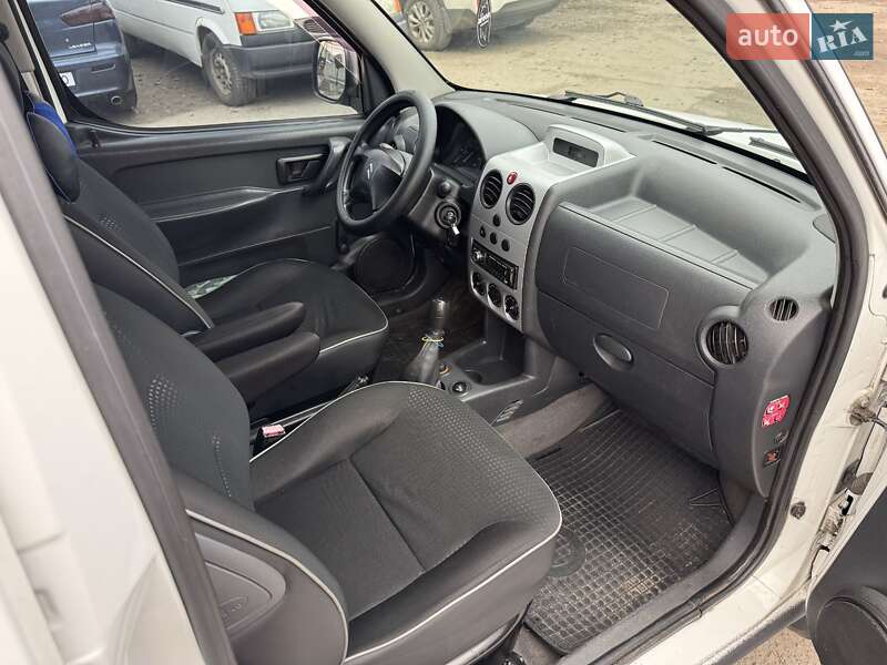 Вантажний фургон Citroen Berlingo 2006 в Кременчуці