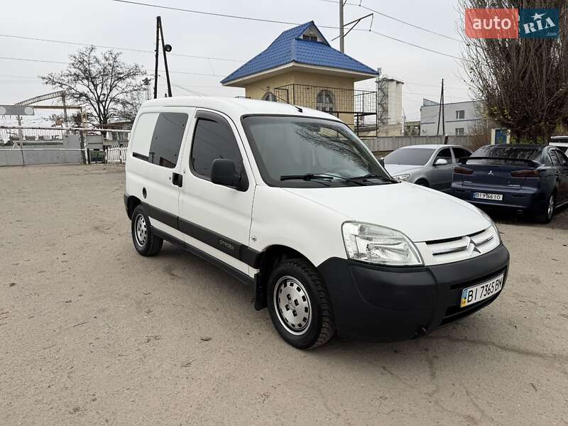 Вантажний фургон Citroen Berlingo 2006 в Кременчуці