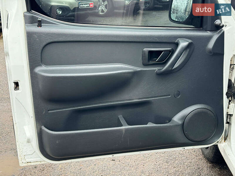 Минивэн Citroen Berlingo 2003 в Виннице