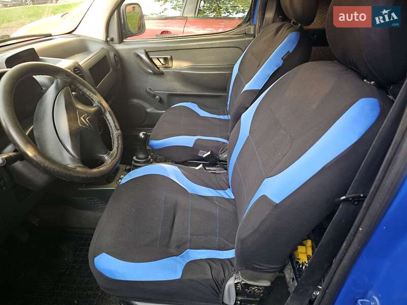 Вантажний фургон Citroen Berlingo 2003 в Львові