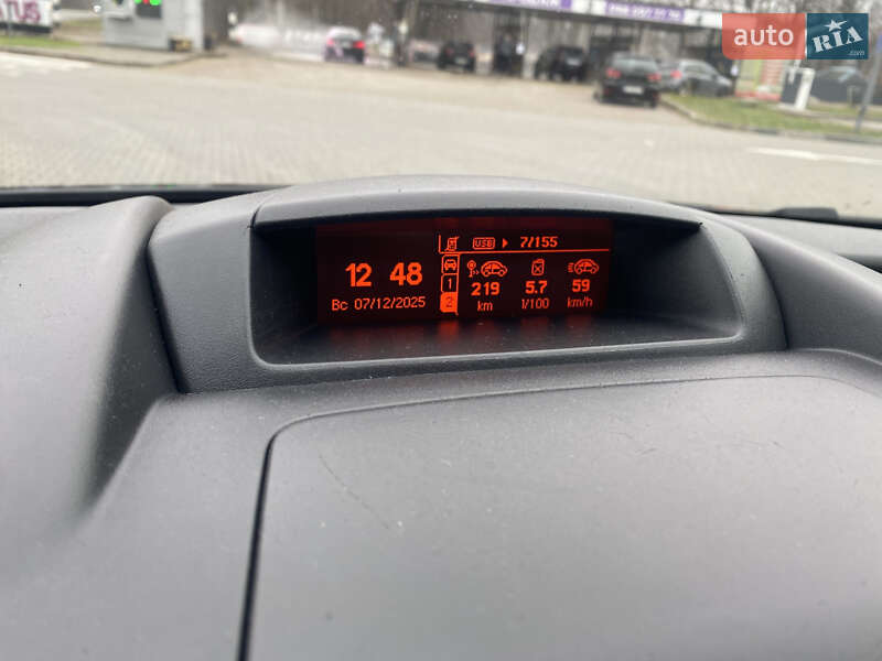 Минивэн Citroen Berlingo 2013 в Долине