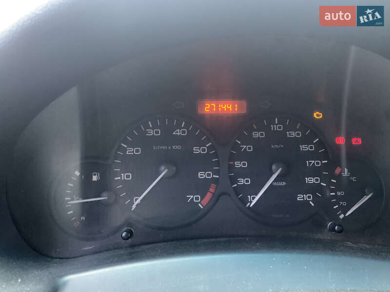 Грузовой фургон Citroen Berlingo 2003 в Житомире