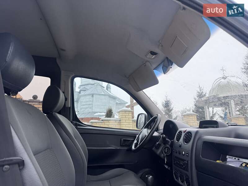 Минивэн Citroen Berlingo 2007 в Снятине