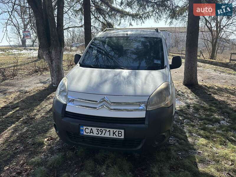 Минивэн Citroen Berlingo 2010 в Смеле