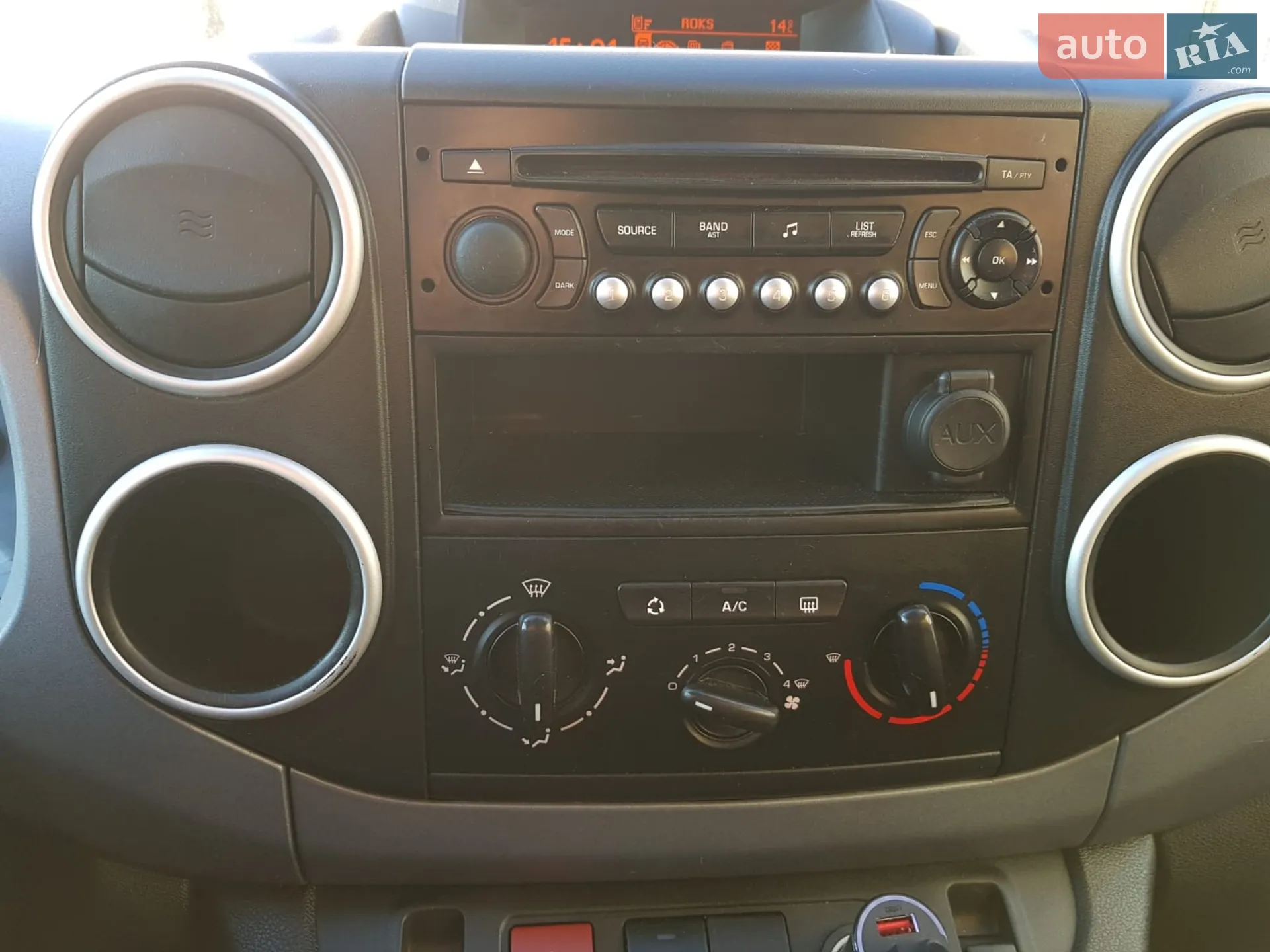 2011 Citroen Berlingo - мініатюра 19