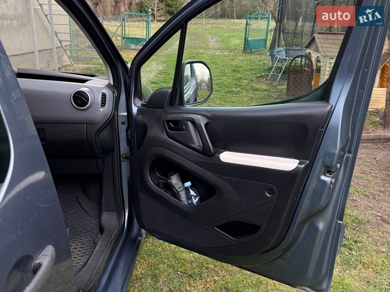 Минивэн Citroen Berlingo 2009 в Судовой Вишне фото 11 Минивэн Citroen Berlingo 2009 в Судовой Вишне