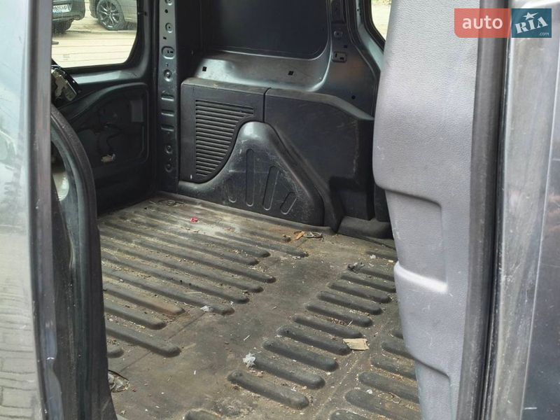 Грузопассажирский фургон Citroen Berlingo 2014 в Житомире