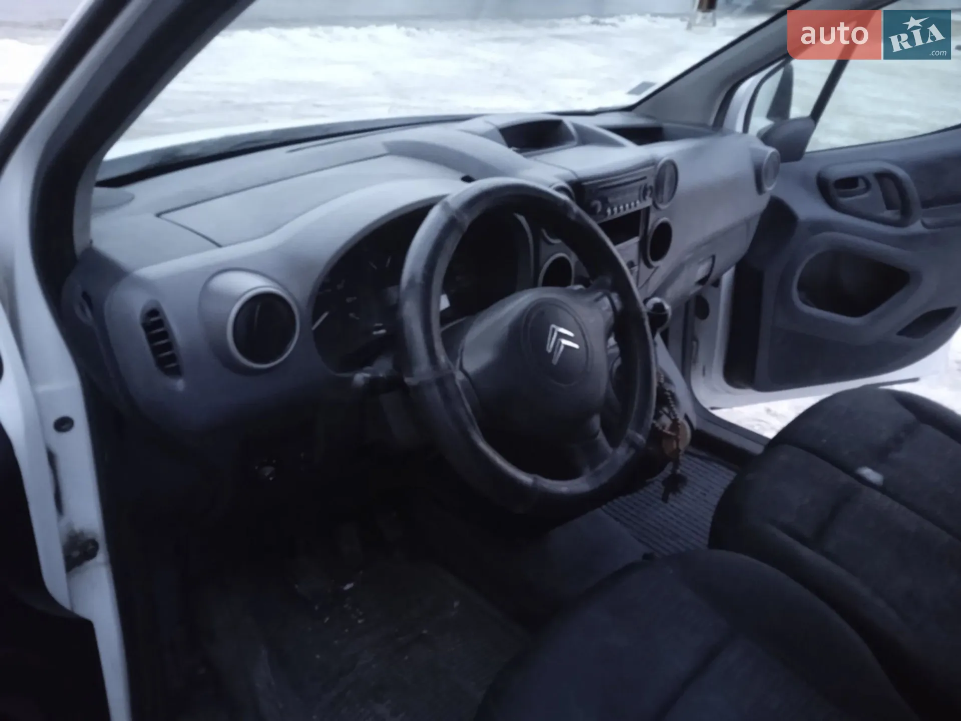 2010 Citroen Berlingo - мініатюра 31