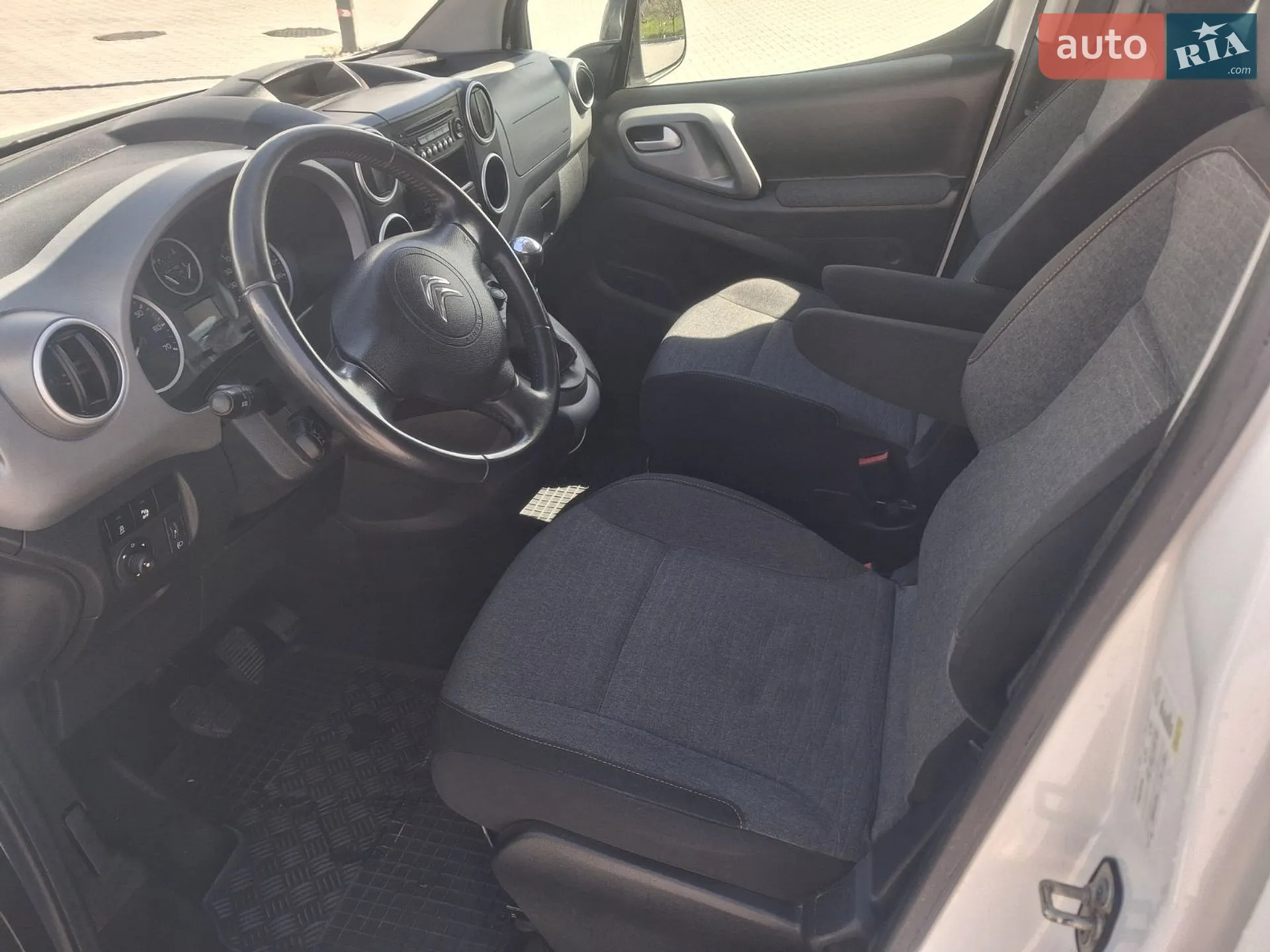 2015 Citroen Berlingo - мініатюра 29