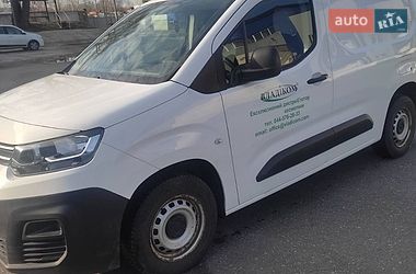 Вантажний фургон Citroen Berlingo 2019 в Києві