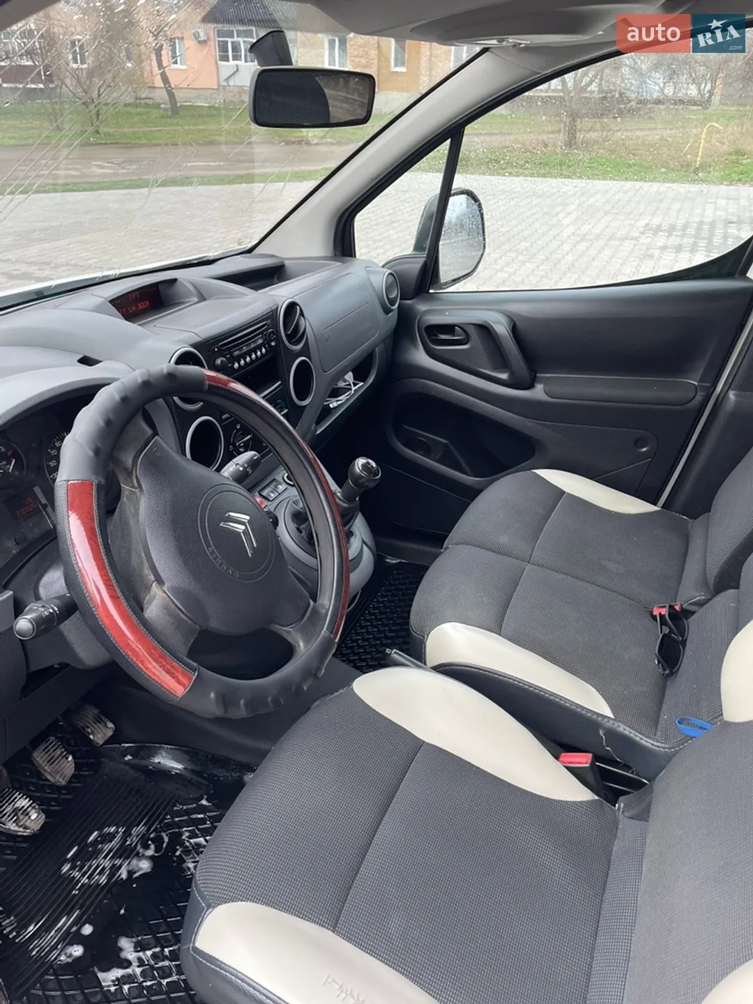 2010 Citroen Berlingo - мініатюра 9