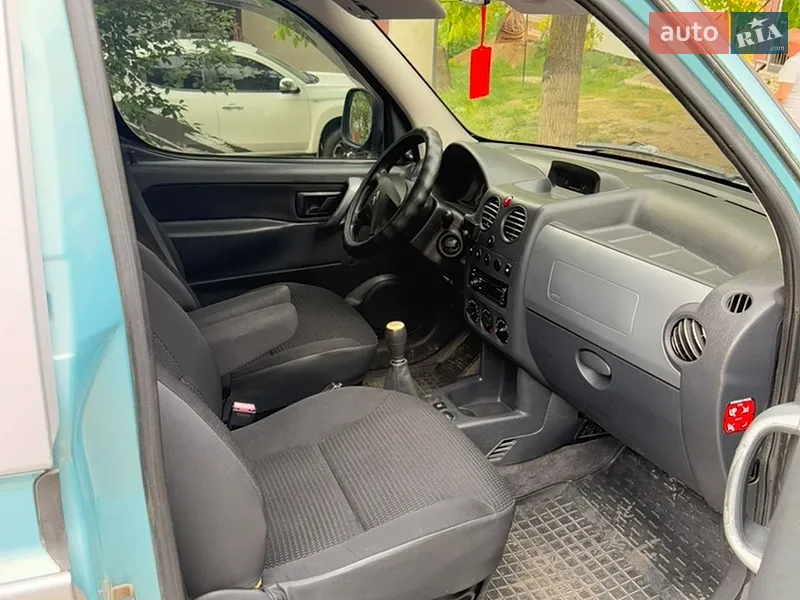 Citroen Berlingo 2008 VIN VF7GJNFUC93492527 фото оголошення 11 з 39