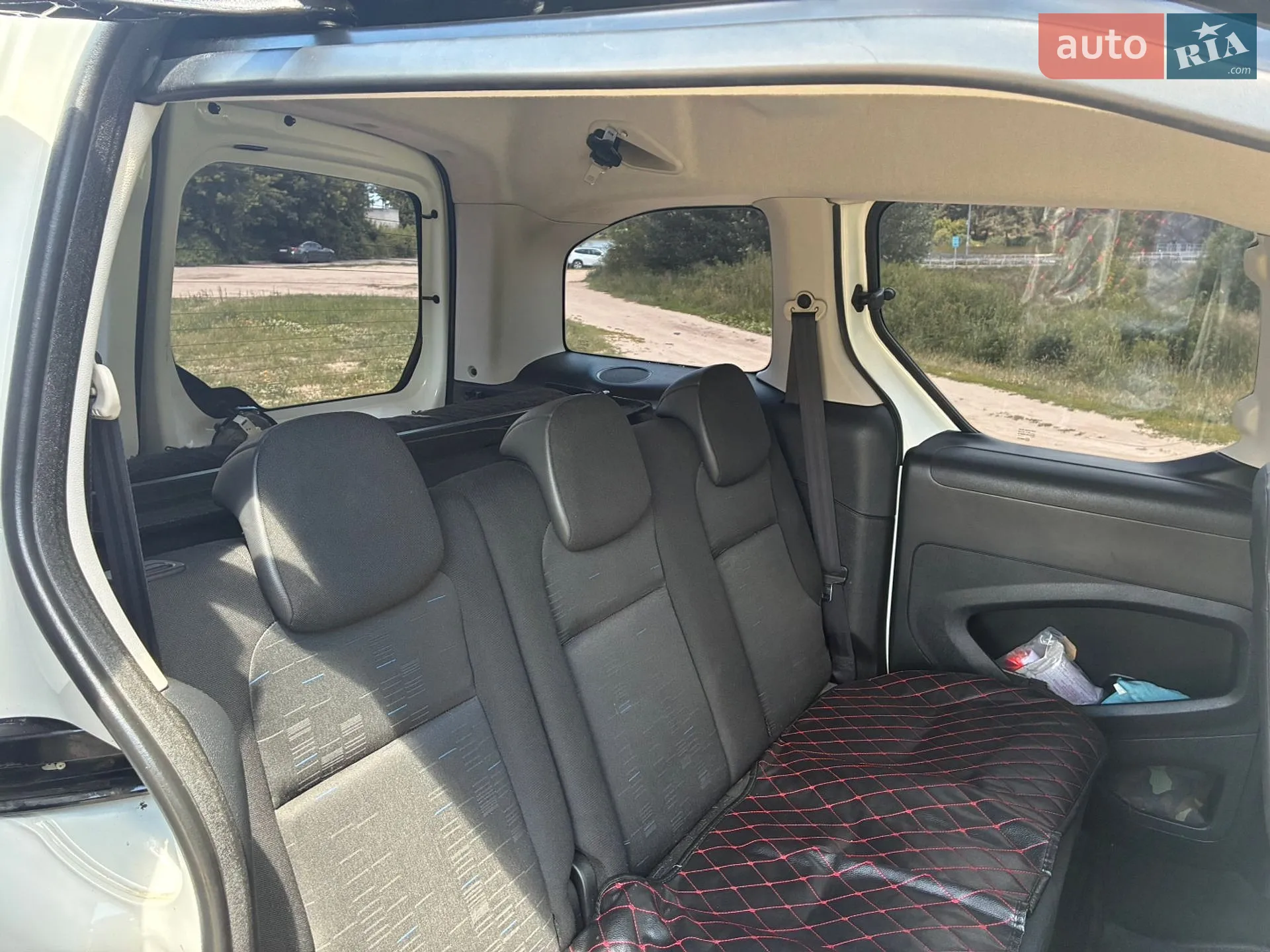 2011 Citroen Berlingo - мініатюра 16
