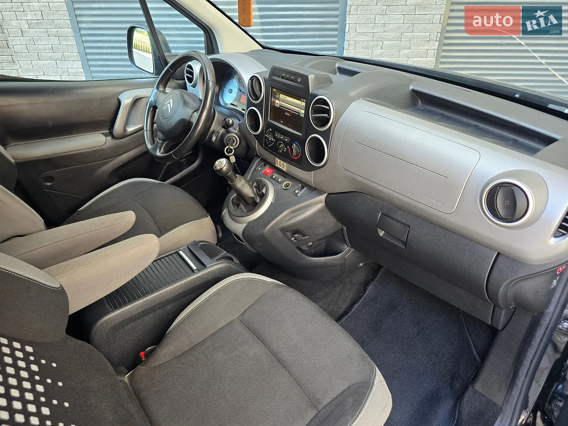 2015 Citroen Berlingo - мініатюра 41
