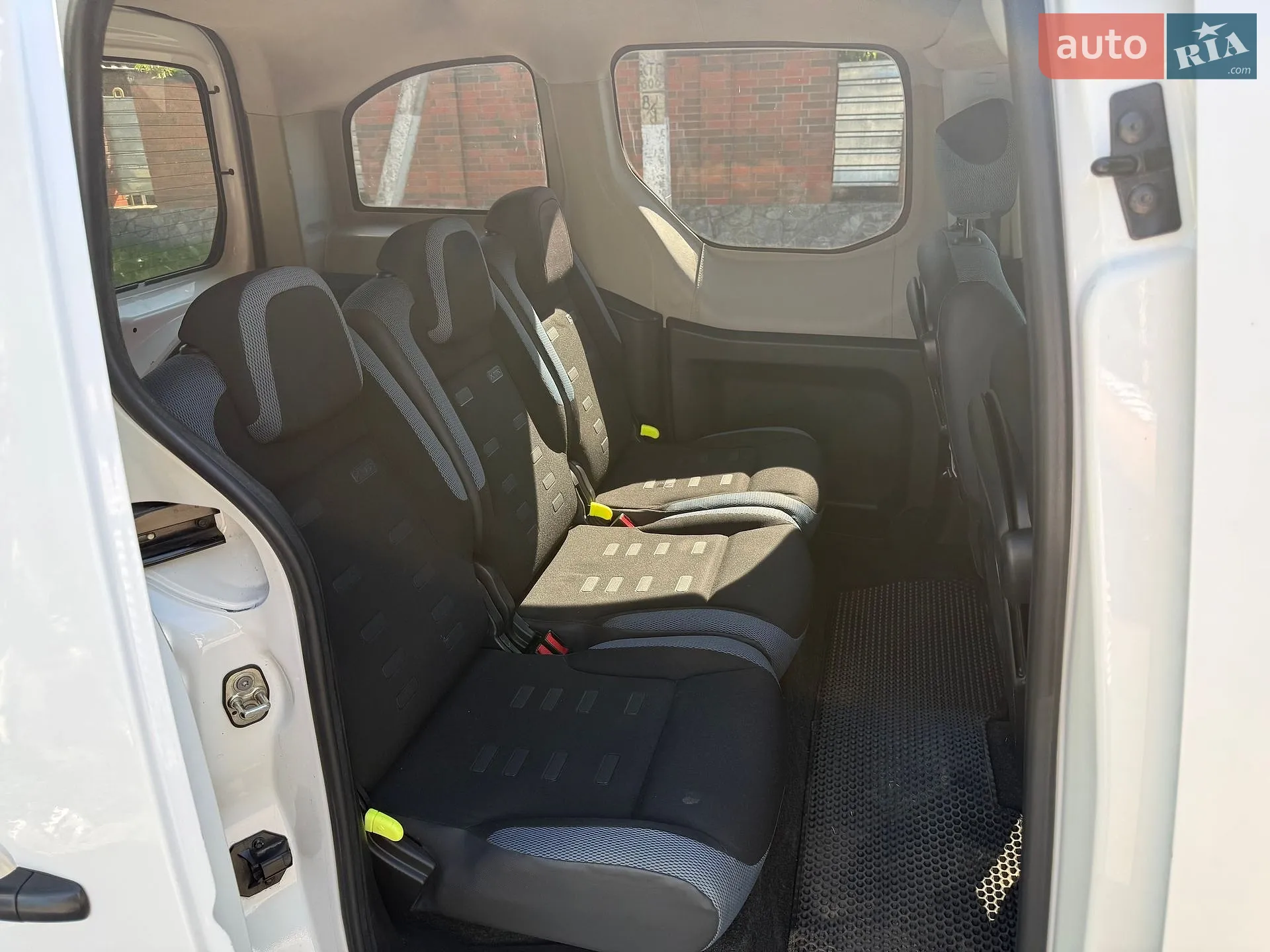 2011 Citroen Berlingo - мініатюра 13