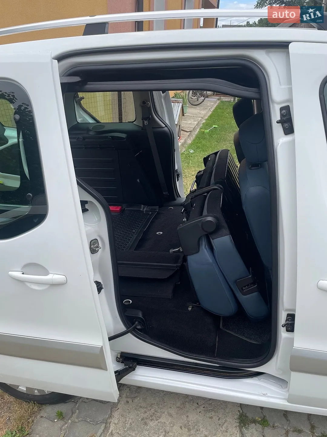 2010 Citroen Berlingo - мініатюра 17