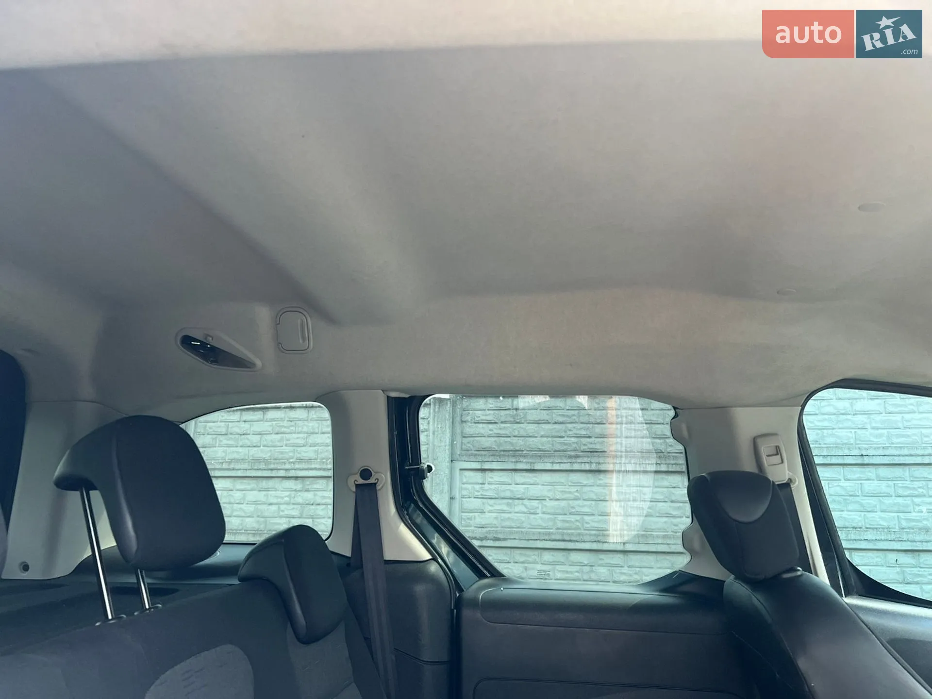 2010 Citroen Berlingo - мініатюра 13