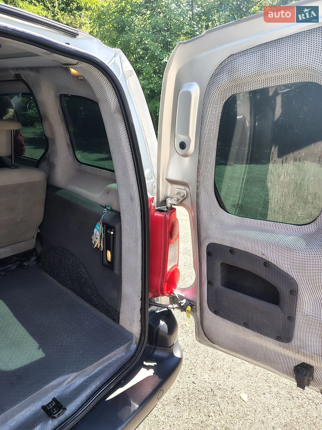 2010 Citroen Berlingo - мініатюра 9