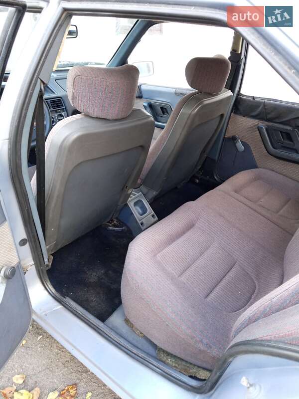 Хетчбек Citroen BX 1987 в Узині