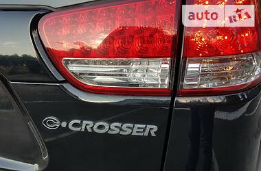 Позашляховик / Кросовер Citroen C-Crosser 2007 в 