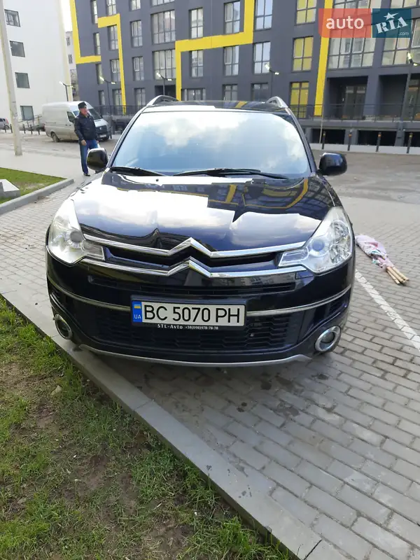 Citroen C-Crosser