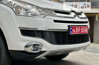 Позашляховик / Кросовер Citroen C-Crosser 2011 в 