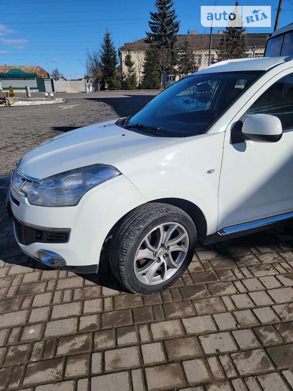 Позашляховик / Кросовер Citroen C-Crosser 2010 в Івано-Франківську