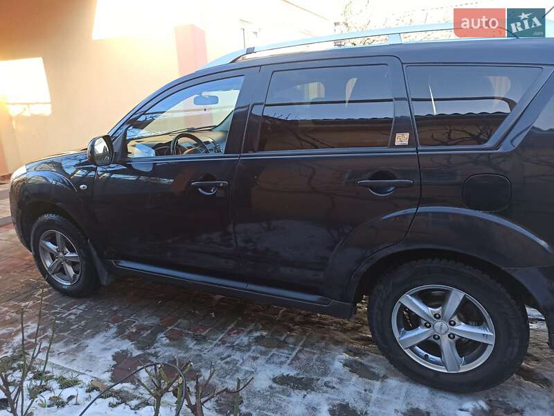 Внедорожник / Кроссовер Citroen C-Crosser 2008 в Ромнах фото 4 Внедорожник / Кроссовер Citroen C-Crosser 2008 в Ромнах