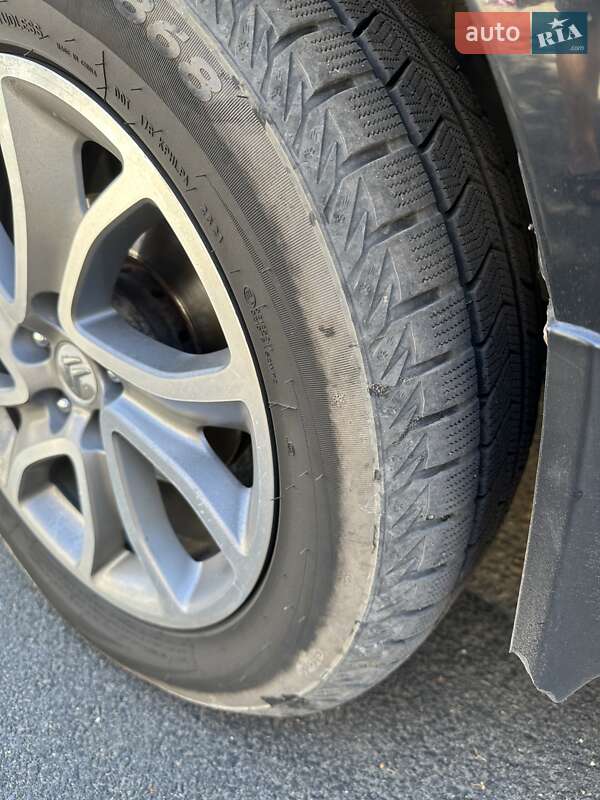 Внедорожник / Кроссовер Citroen C-Crosser 2010 в Подольске фото 12 Внедорожник / Кроссовер Citroen C-Crosser 2010 в Подольске