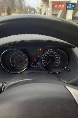 Внедорожник / Кроссовер Citroen C-Crosser 2012 в 